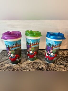 Disney world rapid refill Spill-Proof drink Cups x3